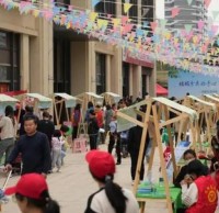 武漢光谷華誠里社區開展垃圾分類宣傳活動