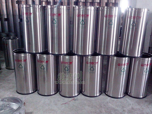 萬達不銹鋼垃圾桶