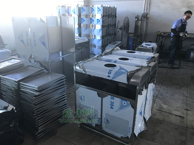 不銹鋼分類垃圾桶生產(chǎn)圖